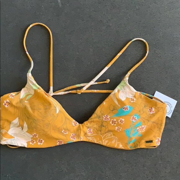 O'Neill Other - O’Neill bikini top NWT